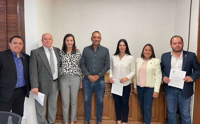 LOS EX